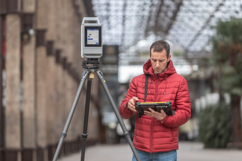Trimble X12 5 TrimbleX12